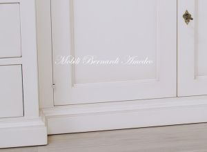 Mobile da soggiorno per Tv con libreria in legno massello stile classico e finitura laccata bianco anticato